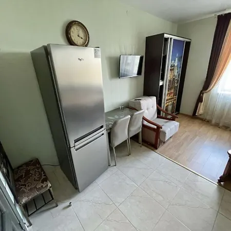 1-комнатная квартира-студия люкс элитный дом-2016 центр Apartman *